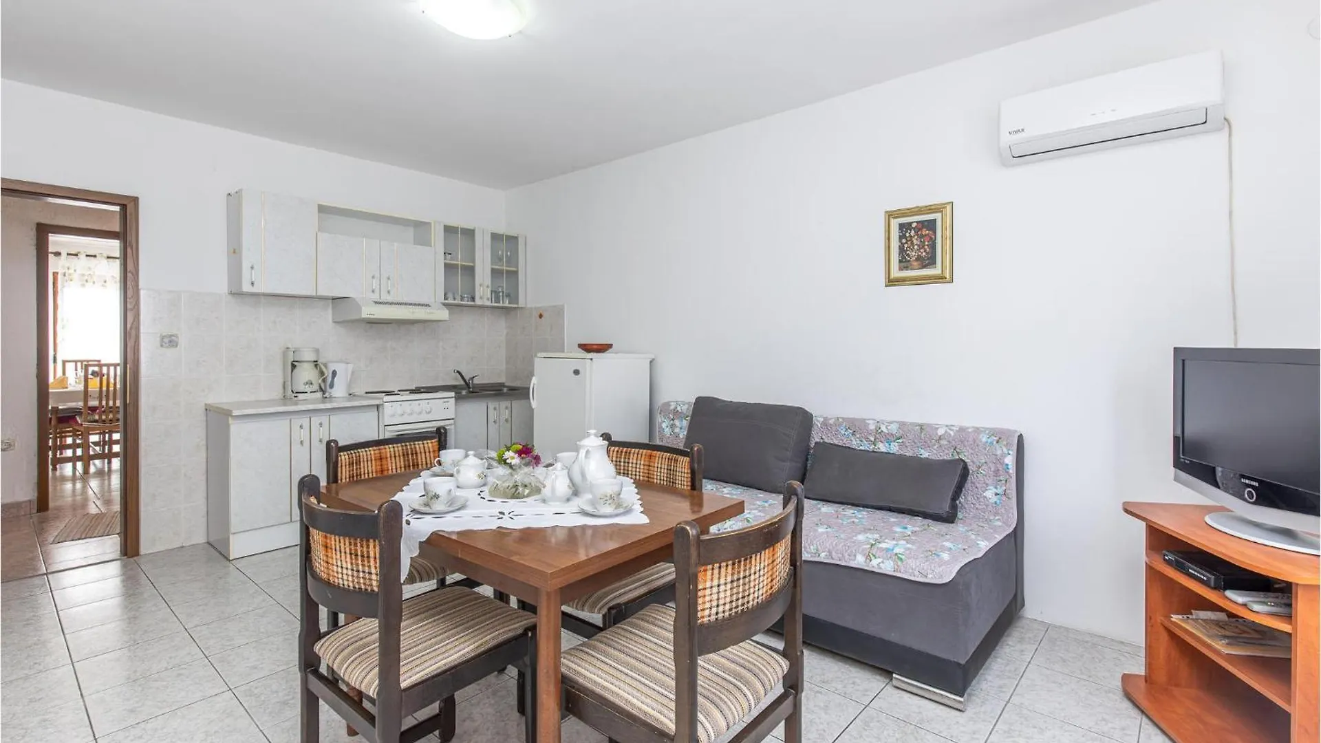 Cozy Apartment In Novi Vinodolski With Kitchen 0*,