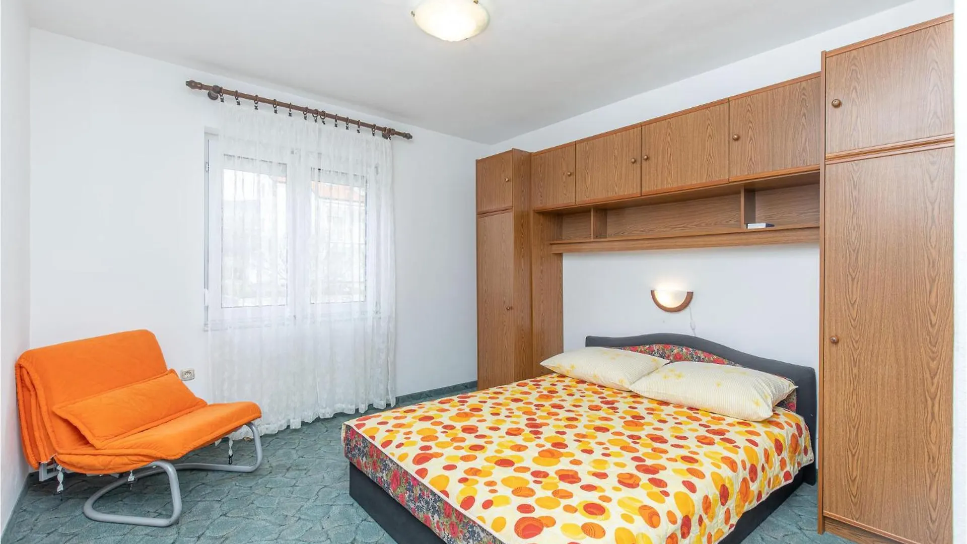 Cozy Apartment In Novi Vinodolski With Kitchen 0*,